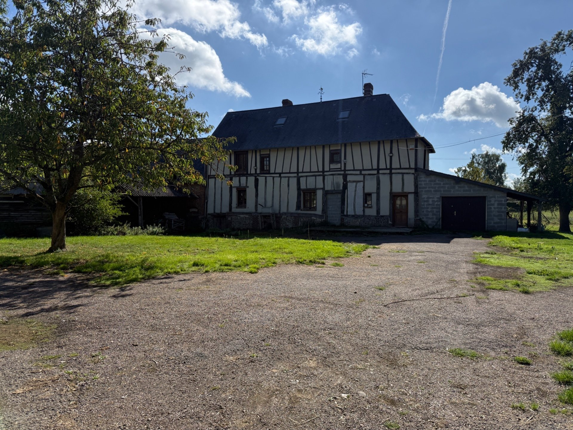 Maison à vendre, 136m², Sierville