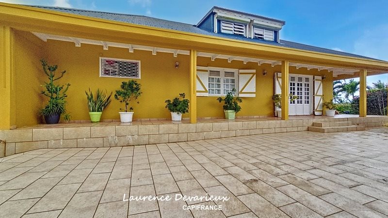 Maison à vendre, 200m², Saint-Claude
