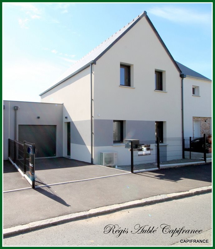 Maison à vendre, 94m², Montreuil-le-Gast