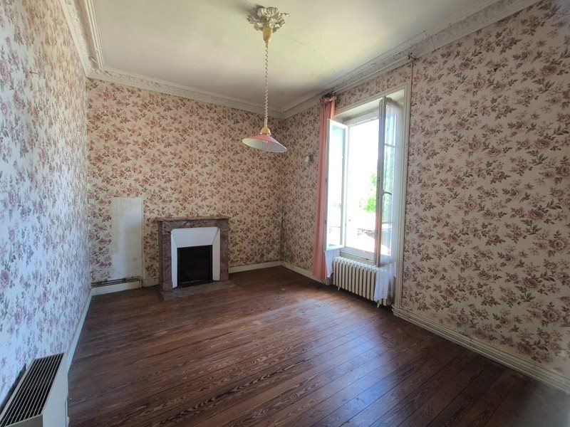 Maison à vendre, 146m², Saint-Fraigne