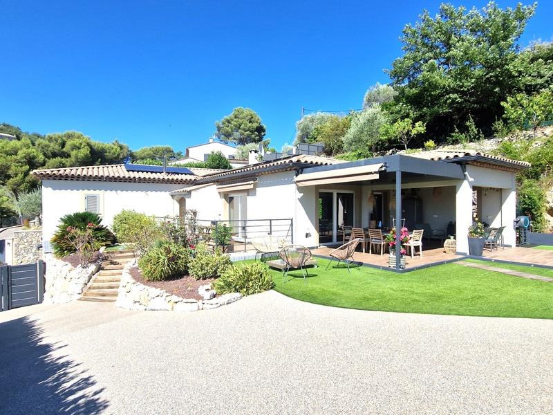 Maison à vendre, 133m², La Roquette-sur-Var