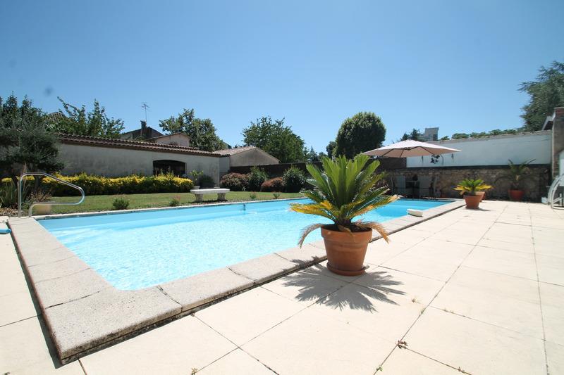 Maison à vendre, 190m², Tonneins