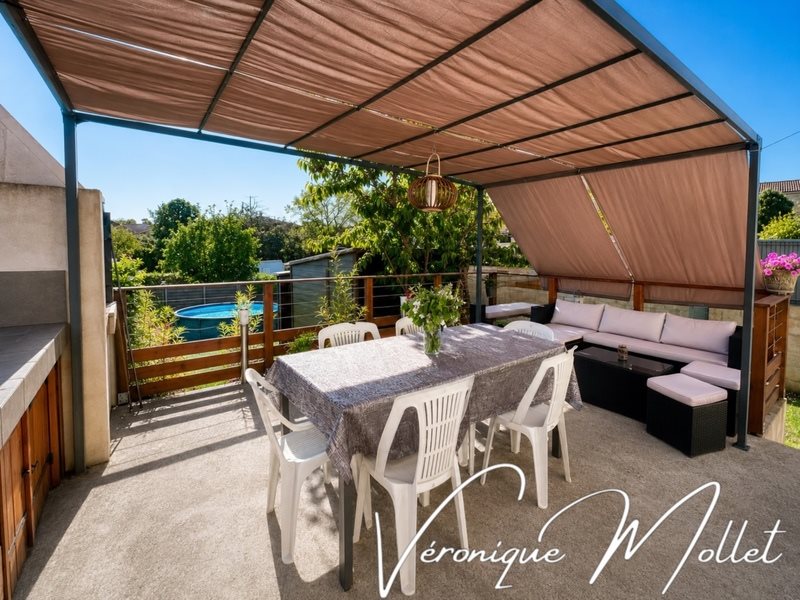 Maison à vendre, 83m², La Sauve