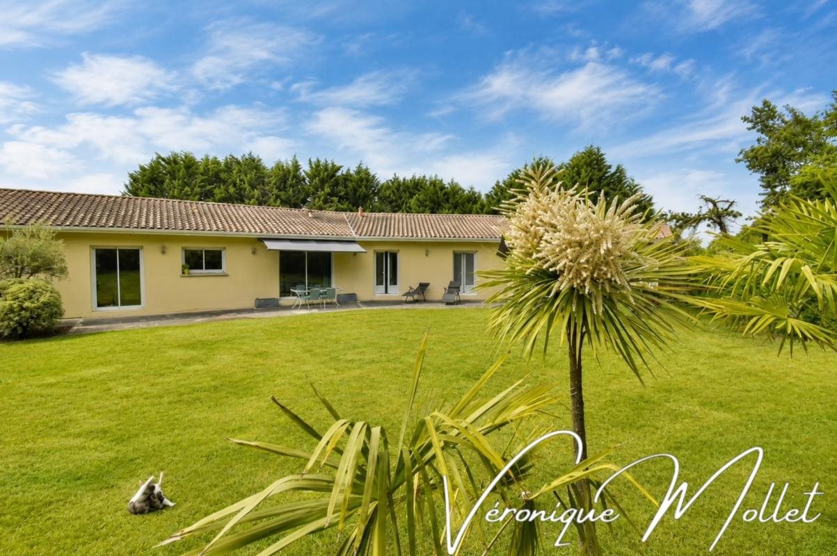 Maison à vendre, 127m², Sadirac