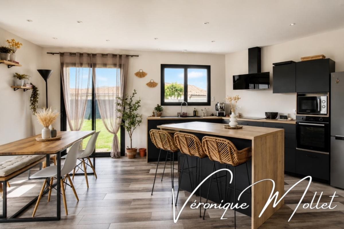 Maison à vendre, 106m², Béguey