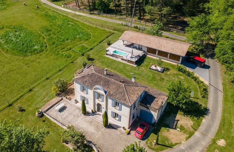 Maison à vendre, 195m², Salleboeuf