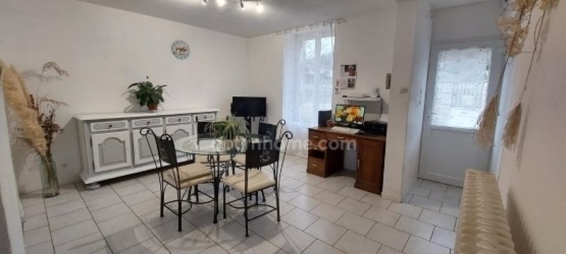 Maison à vendre, 94m², Arquian
