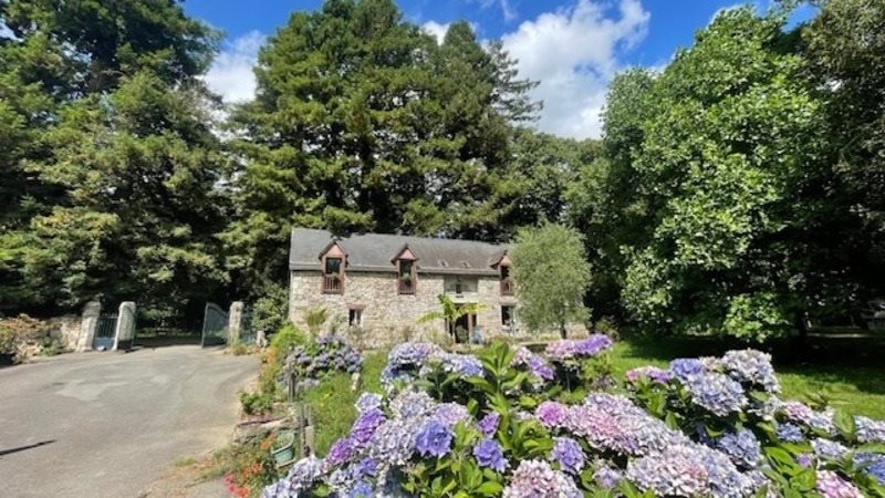 Maison à vendre, 580m², Gouarec