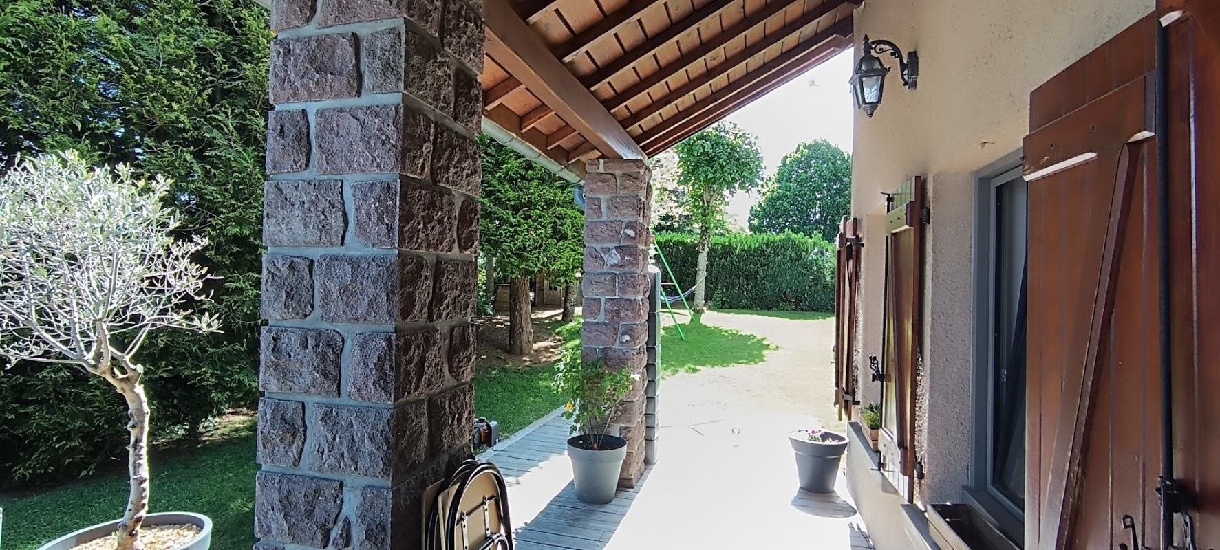 Maison à vendre, 223m², Besse-et-Saint-Anastaise