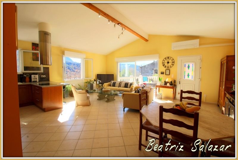 Maison à vendre, 114m², Estoublon