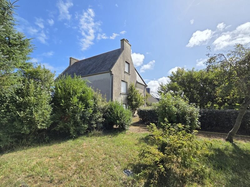 Maison à vendre, 120m², Plougoulm