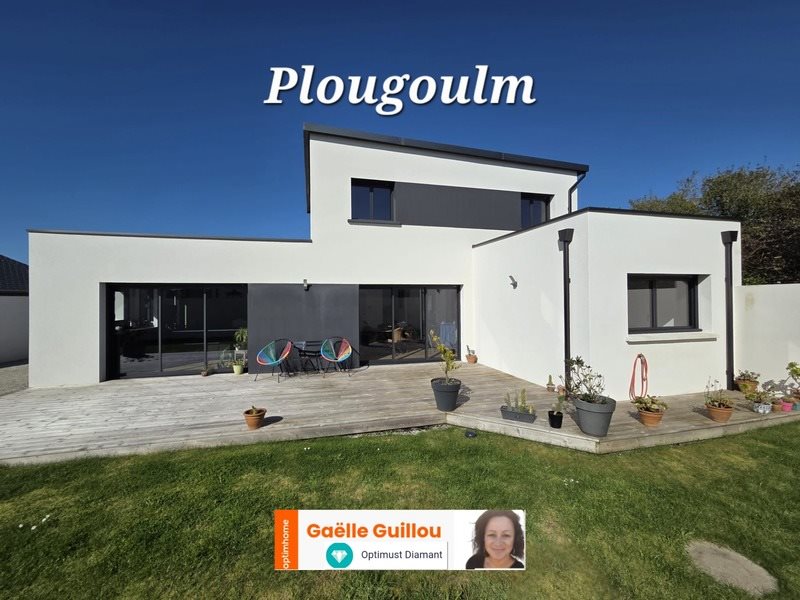 Maison à vendre, 143m², Plougoulm