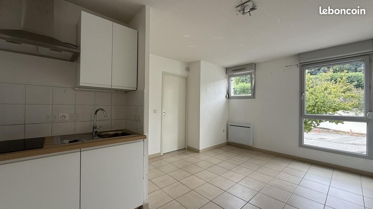 Appartement à louer, 36m², Aubenas