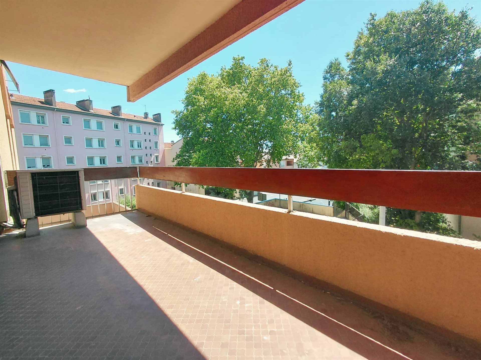 Appartement à vendre, 90m², Aubenas