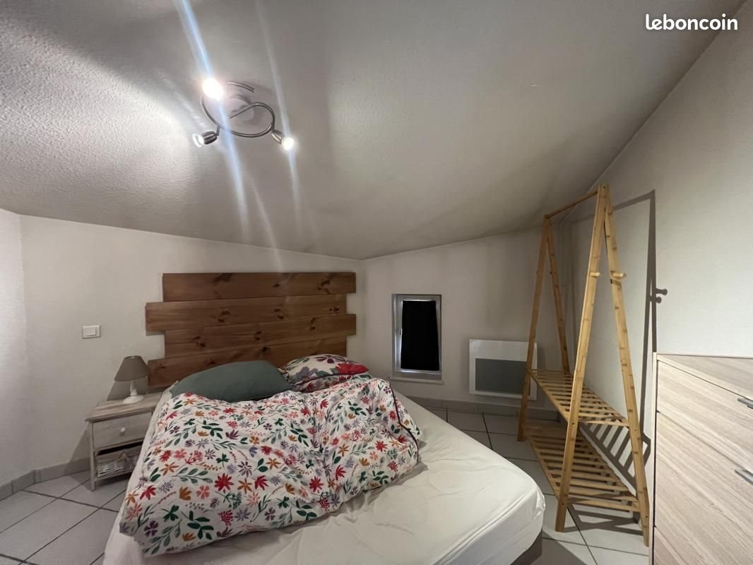 Appartement à louer, 35m², Aubenas