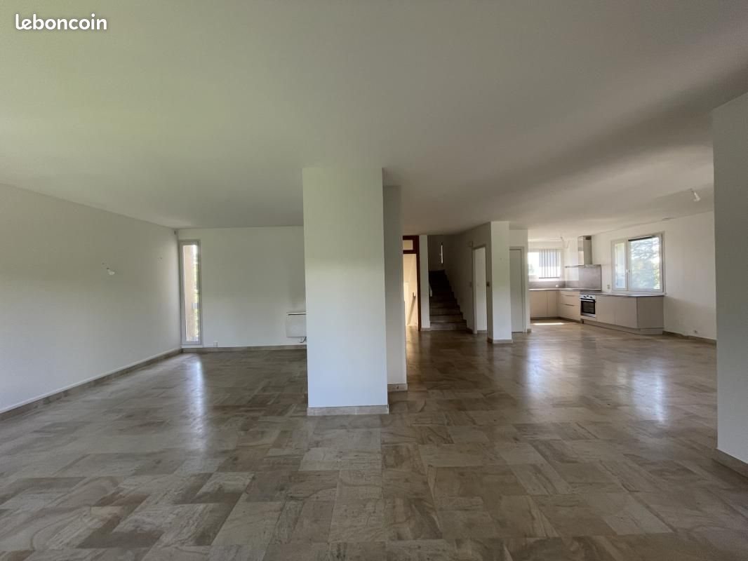 Maison à vendre, 195m², Aubenas