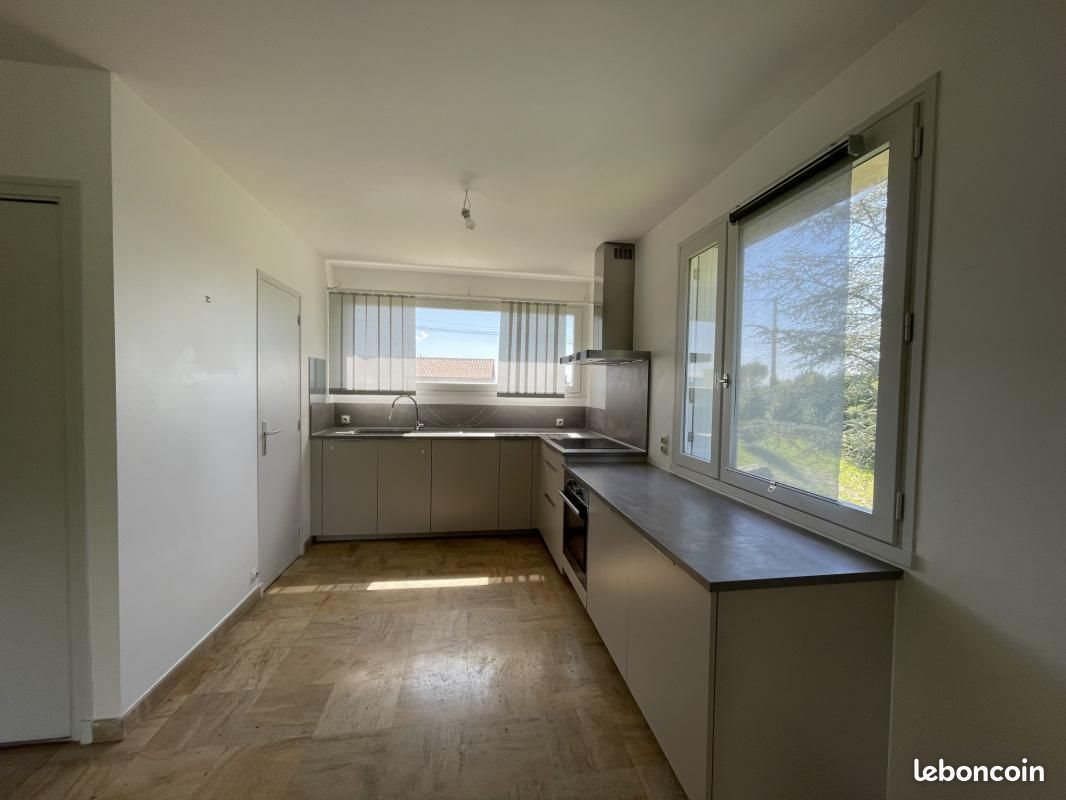 Maison à vendre, 195m², Aubenas