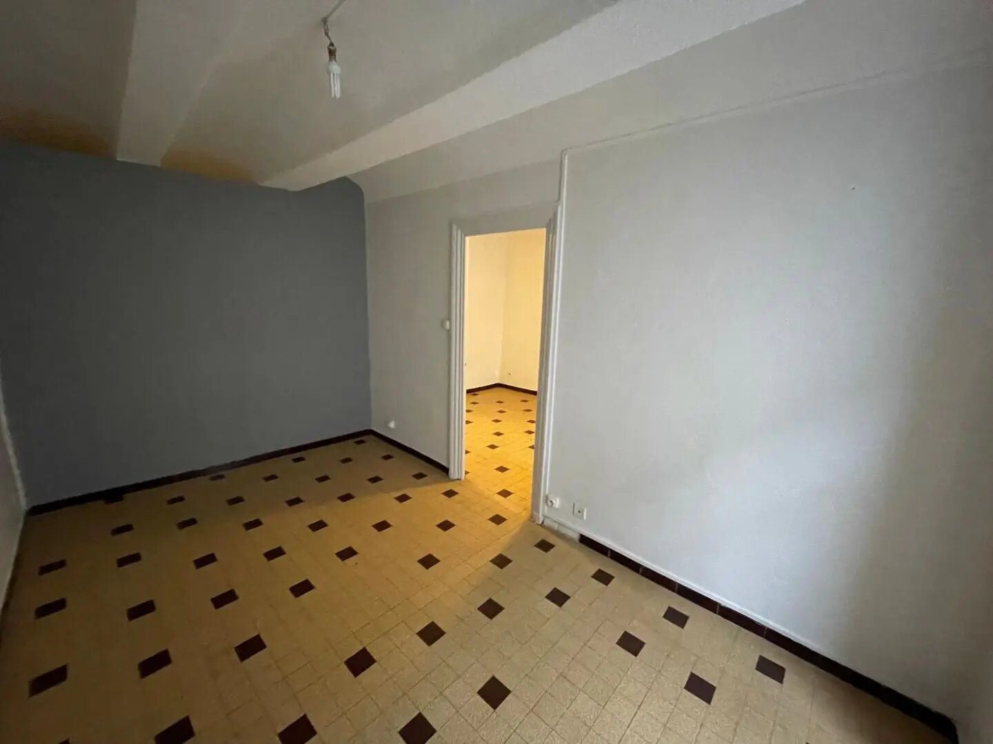 Appartement à louer, 27m², Aubenas