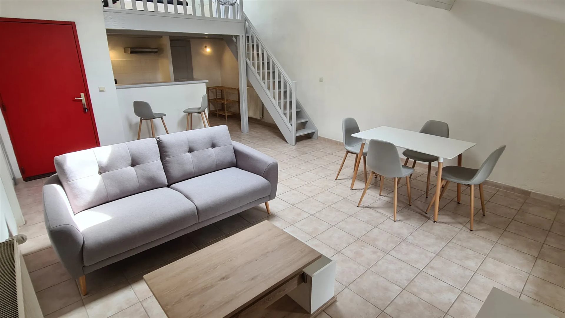 Appartement à louer, 48m², Villeneuve-de-Berg