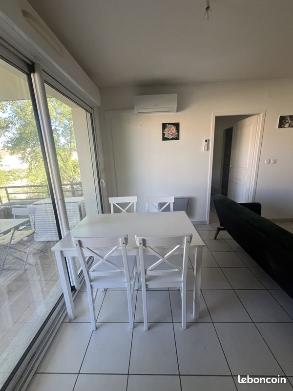 Appartement à louer, 41m², Saint-Paul-Trois-Châteaux