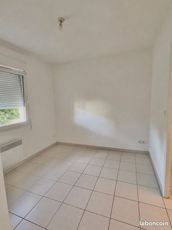 Appartement à louer, 41m², Saint-Paul-Trois-Châteaux