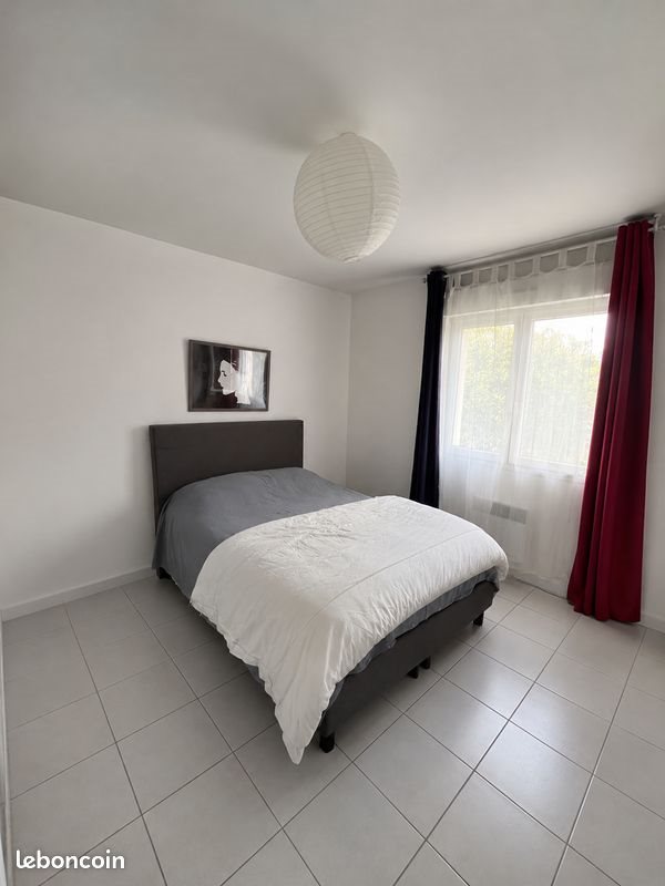 Appartement à louer, 63m², Saint-Paul-Trois-Châteaux
