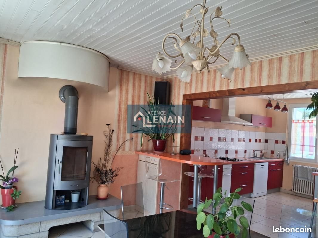 Maison à vendre, 127m², Saint-Paul-en-Pareds