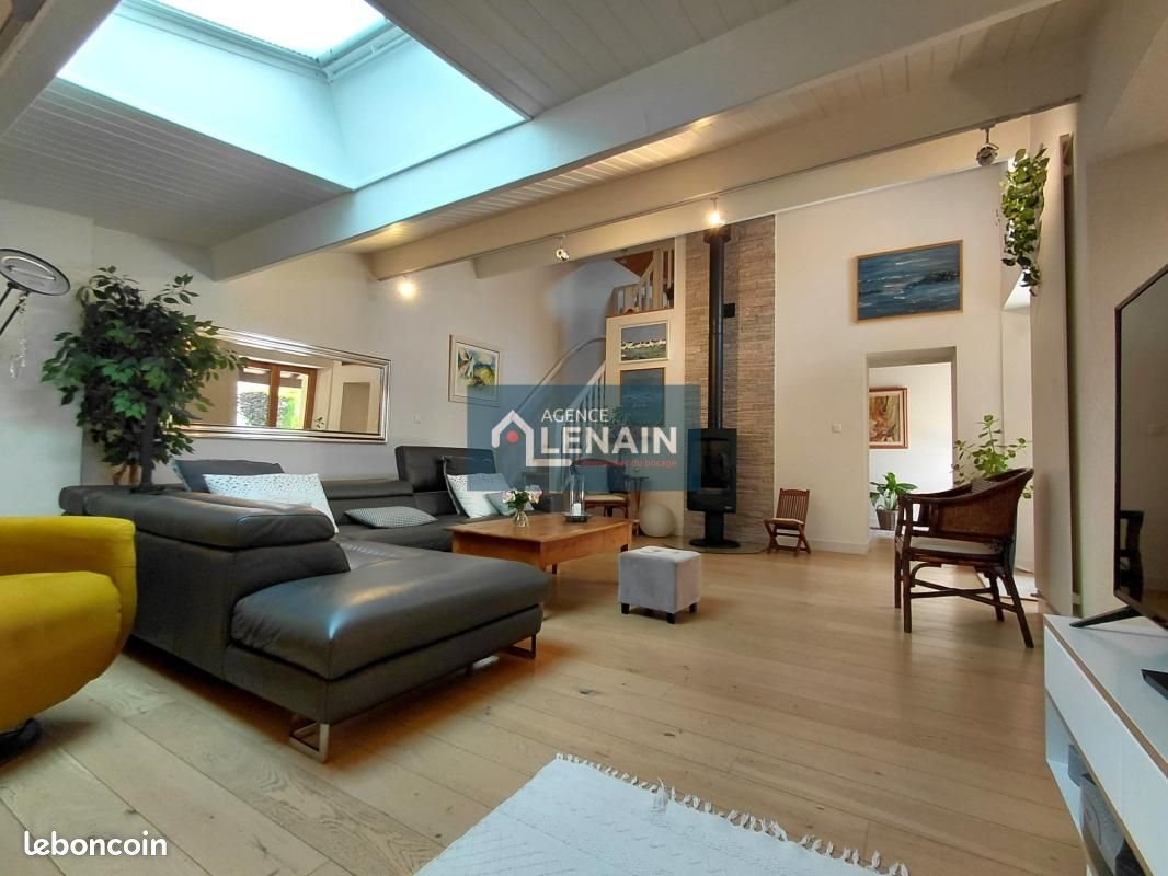 Maison à vendre, 159m², Les Herbiers