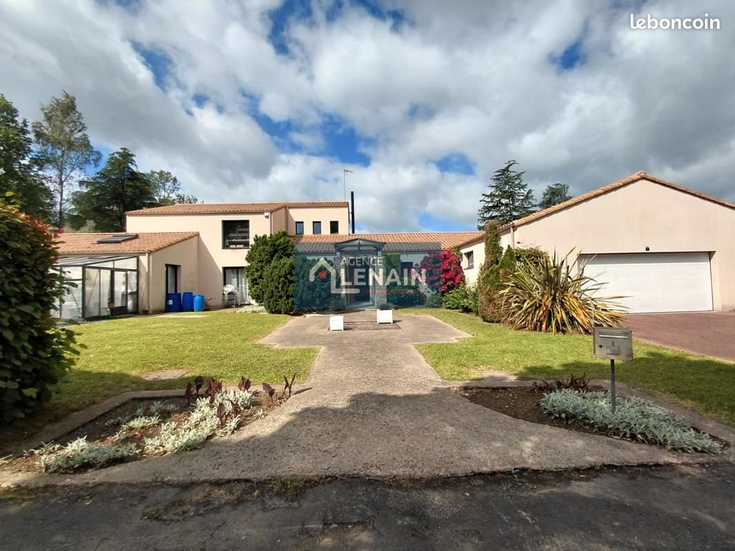 Maison à vendre, 354m², Les Herbiers