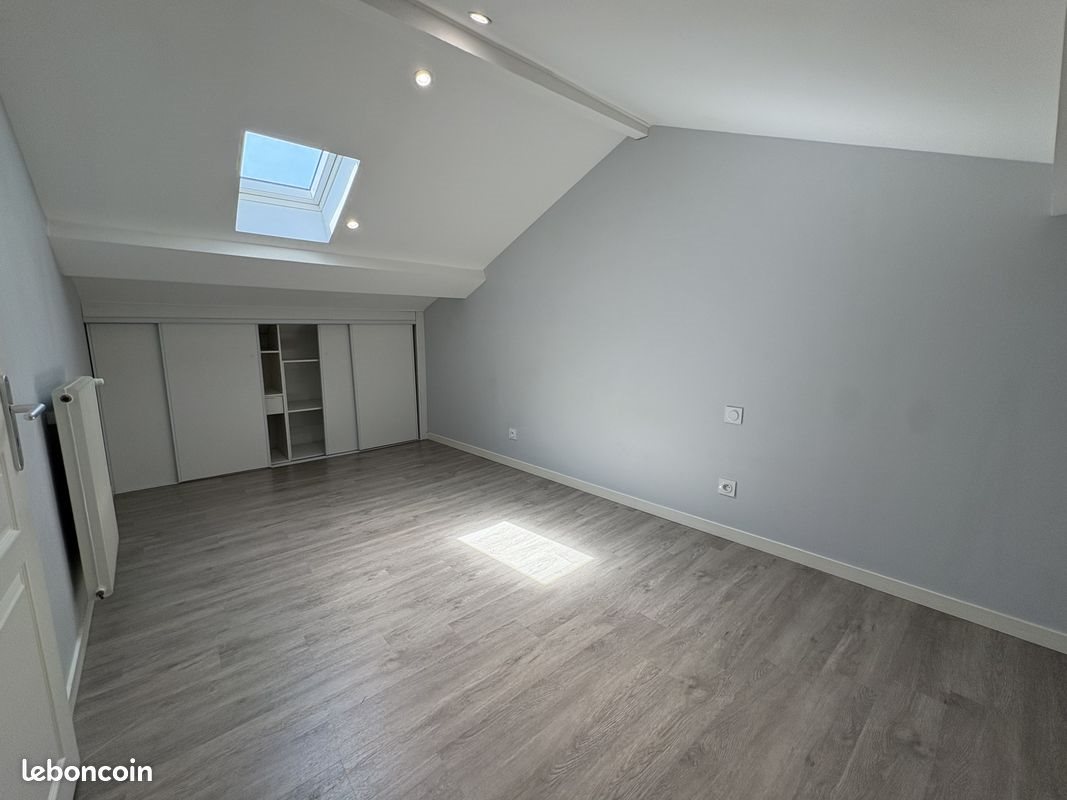 Appartement à louer, 50m², Bon-Encontre