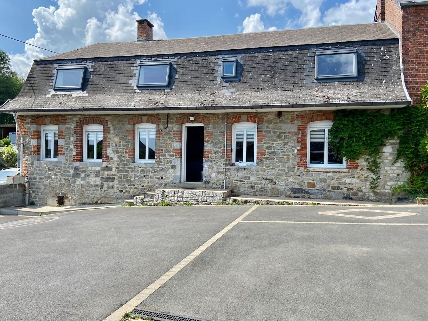 Maison à vendre, 212m², Felleries