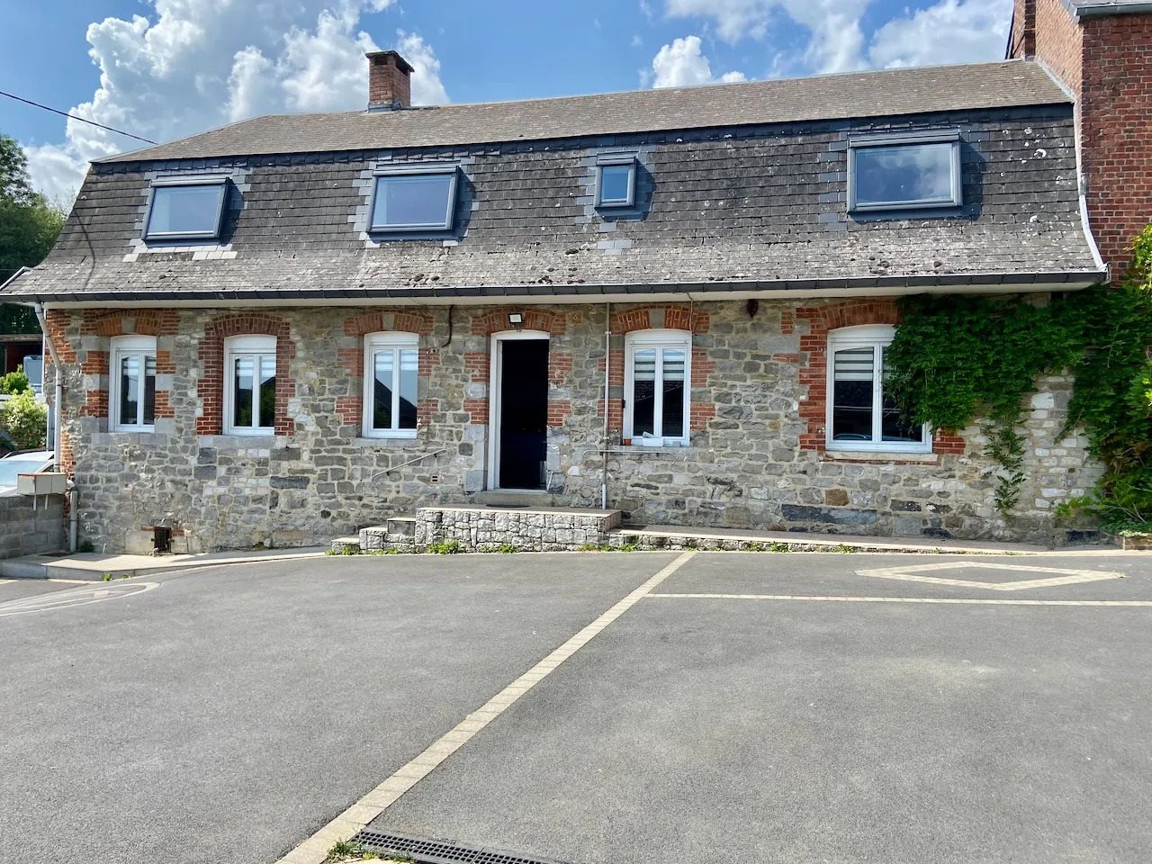 Maison à vendre, 212m², Felleries
