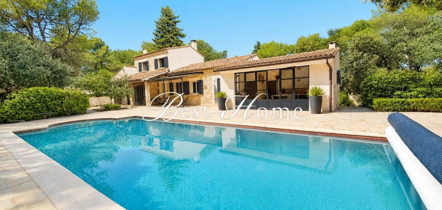 Maison à vendre, 155m², Nîmes