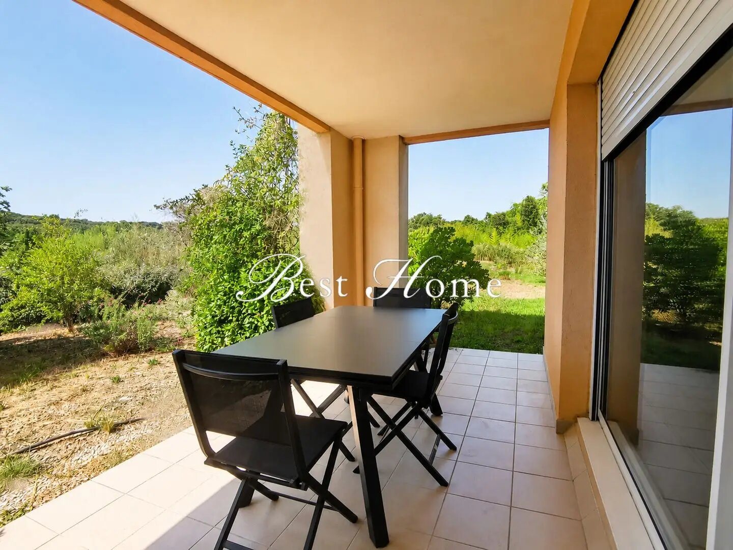 Appartement à louer, 74m², Nîmes
