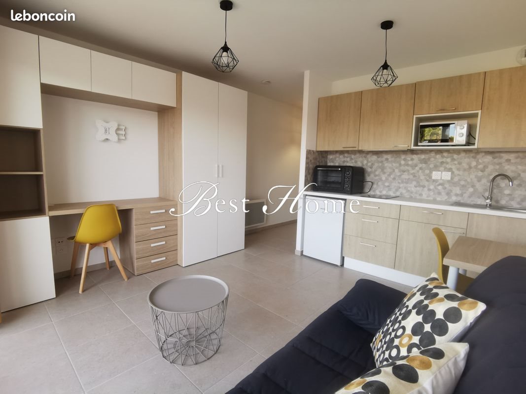 Appartement à louer, 25m², Nîmes