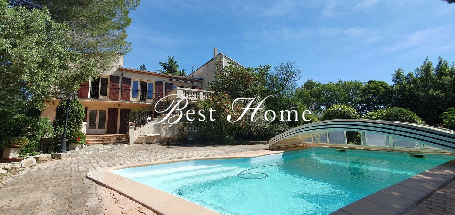 Maison à vendre, 338m², Nîmes