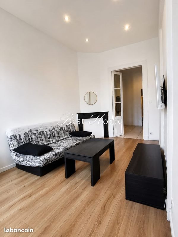 Appartement à louer, 35m², Nîmes