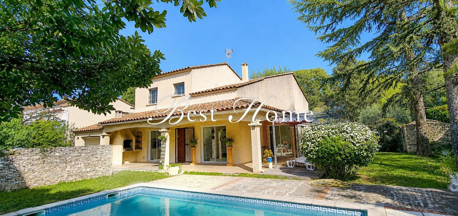 Maison à vendre, 115m², Nîmes