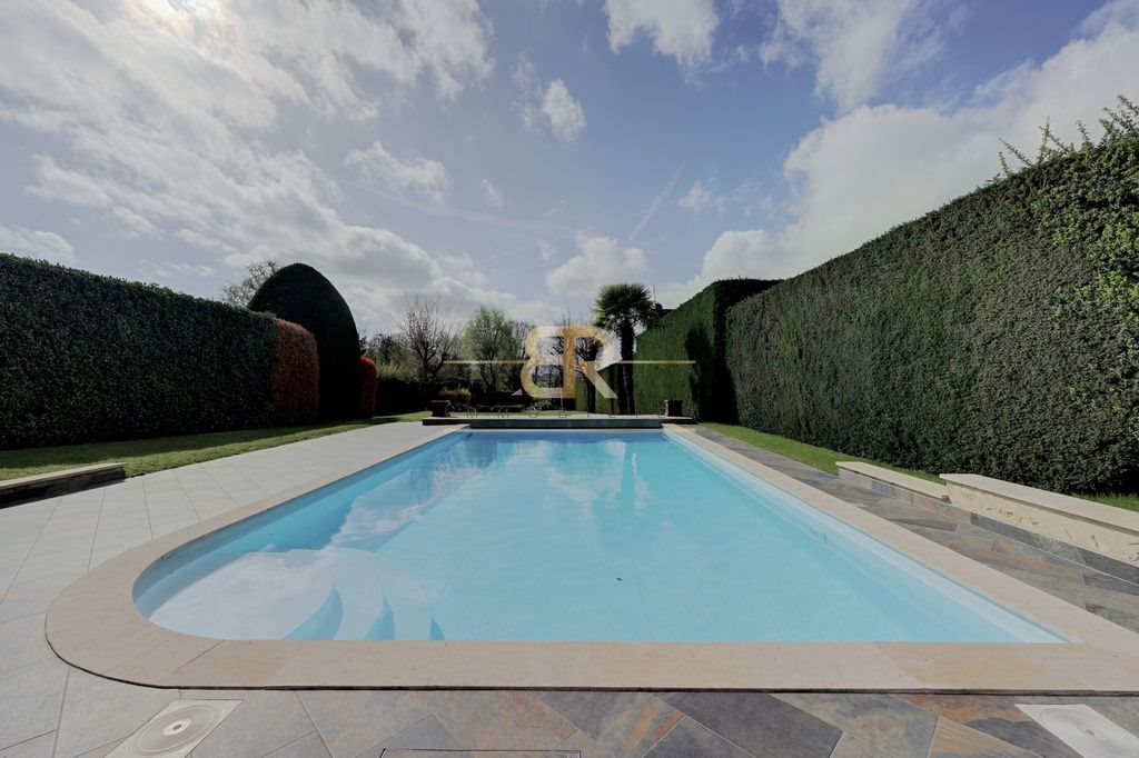 Maison à vendre, 250m², Santeny