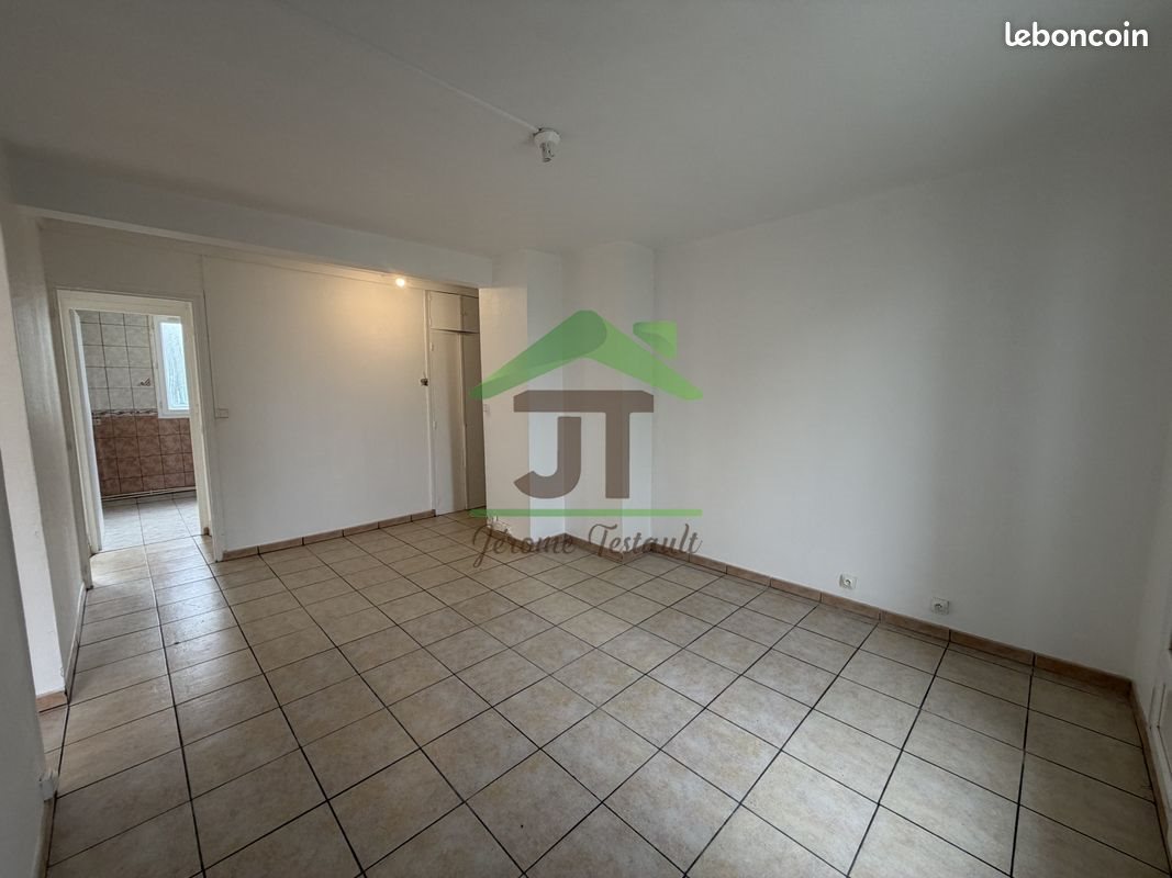 Appartement à vendre, 56m², Châteaudun