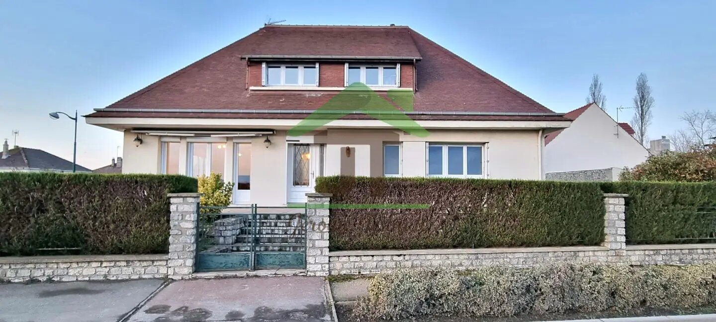Maison à vendre, 114m², Patay