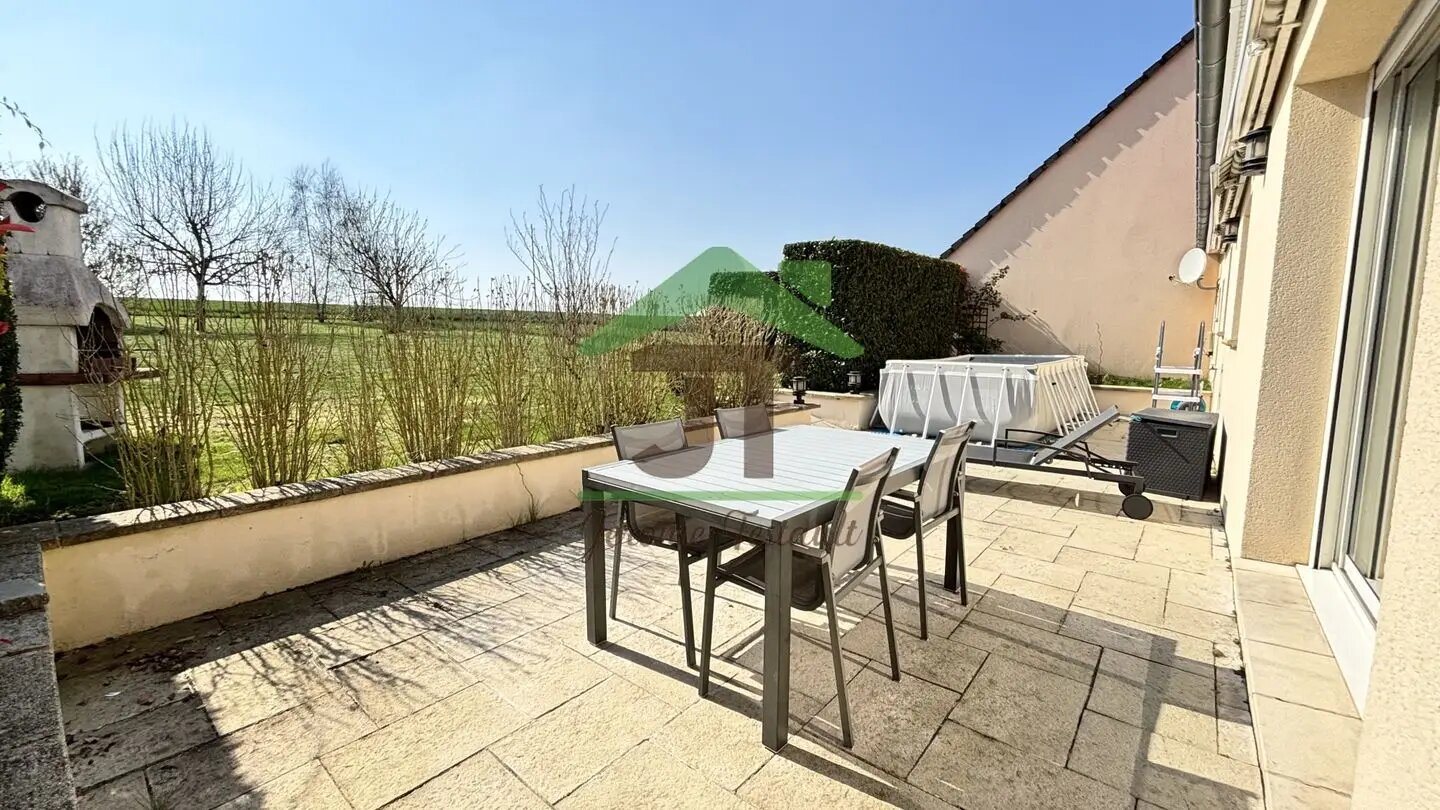 Maison à vendre, 134m², Châteaudun