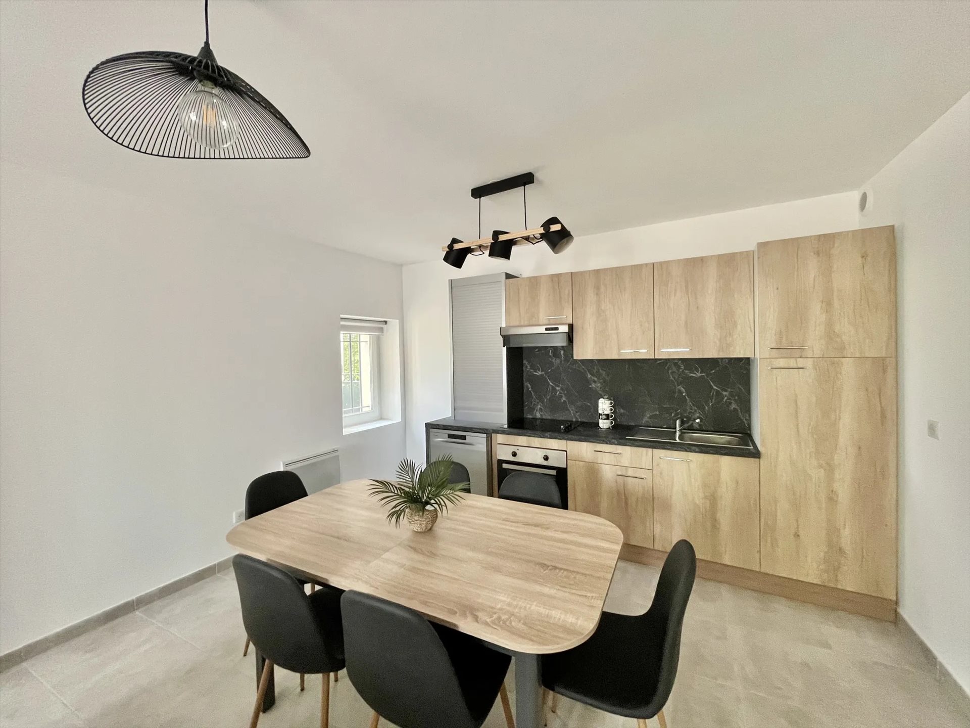 Appartement à louer, 47m², Marseille 11ème