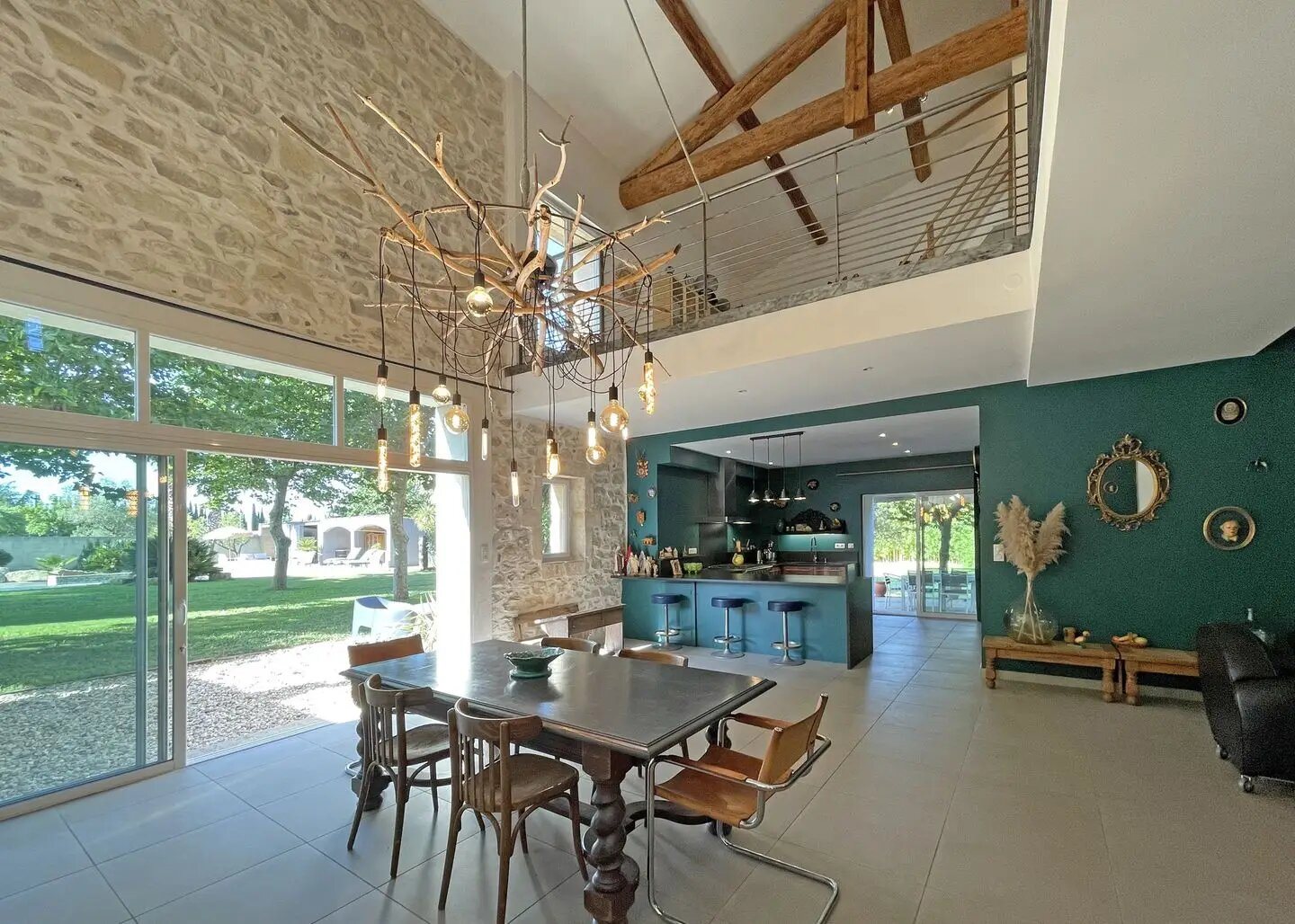 Appartement à vendre, 1200m², Nîmes