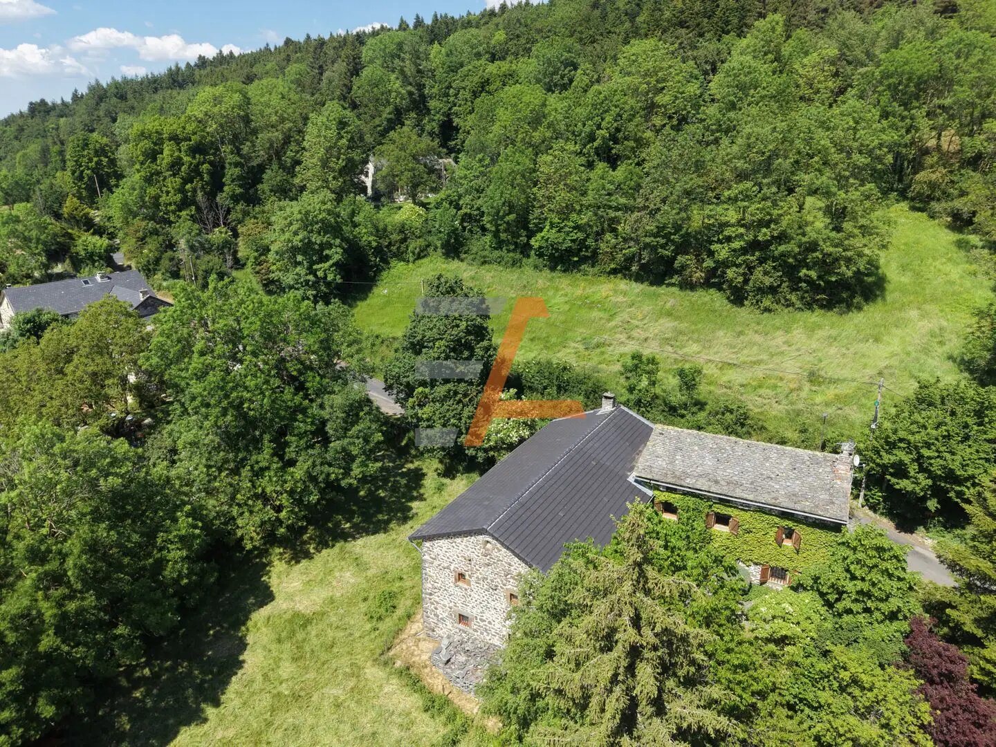 Maison à vendre, 193m², Saint-Julien-Chapteuil