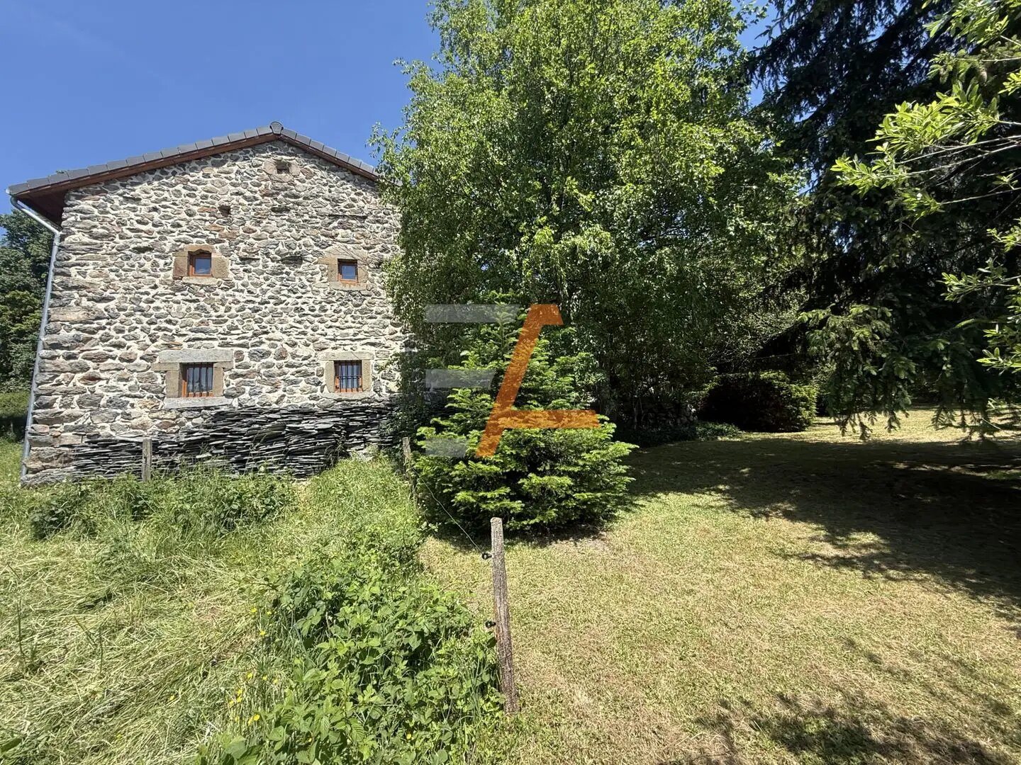 Maison à vendre, 193m², Saint-Julien-Chapteuil