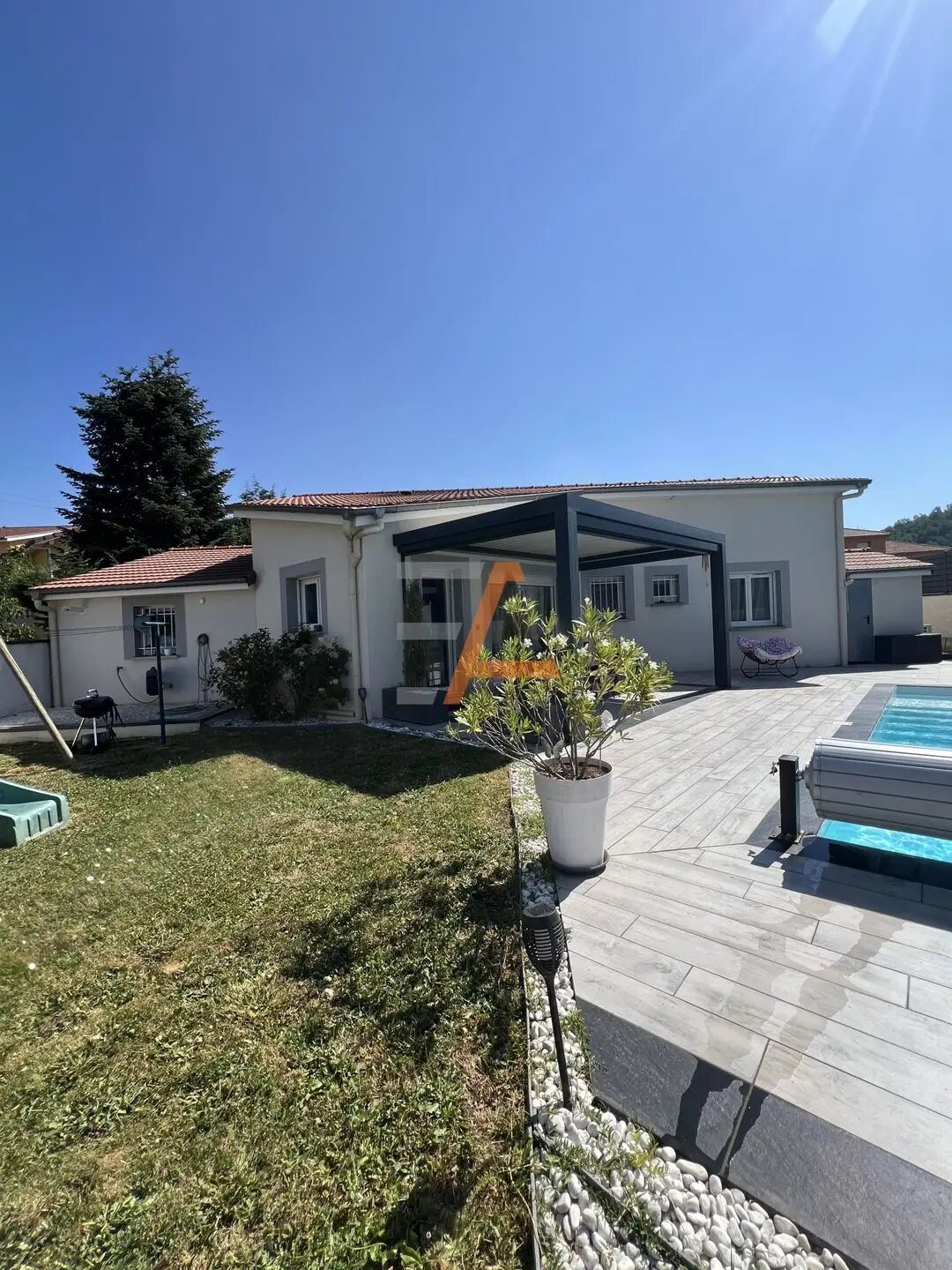 Maison à vendre, 112m², Saint-Etienne