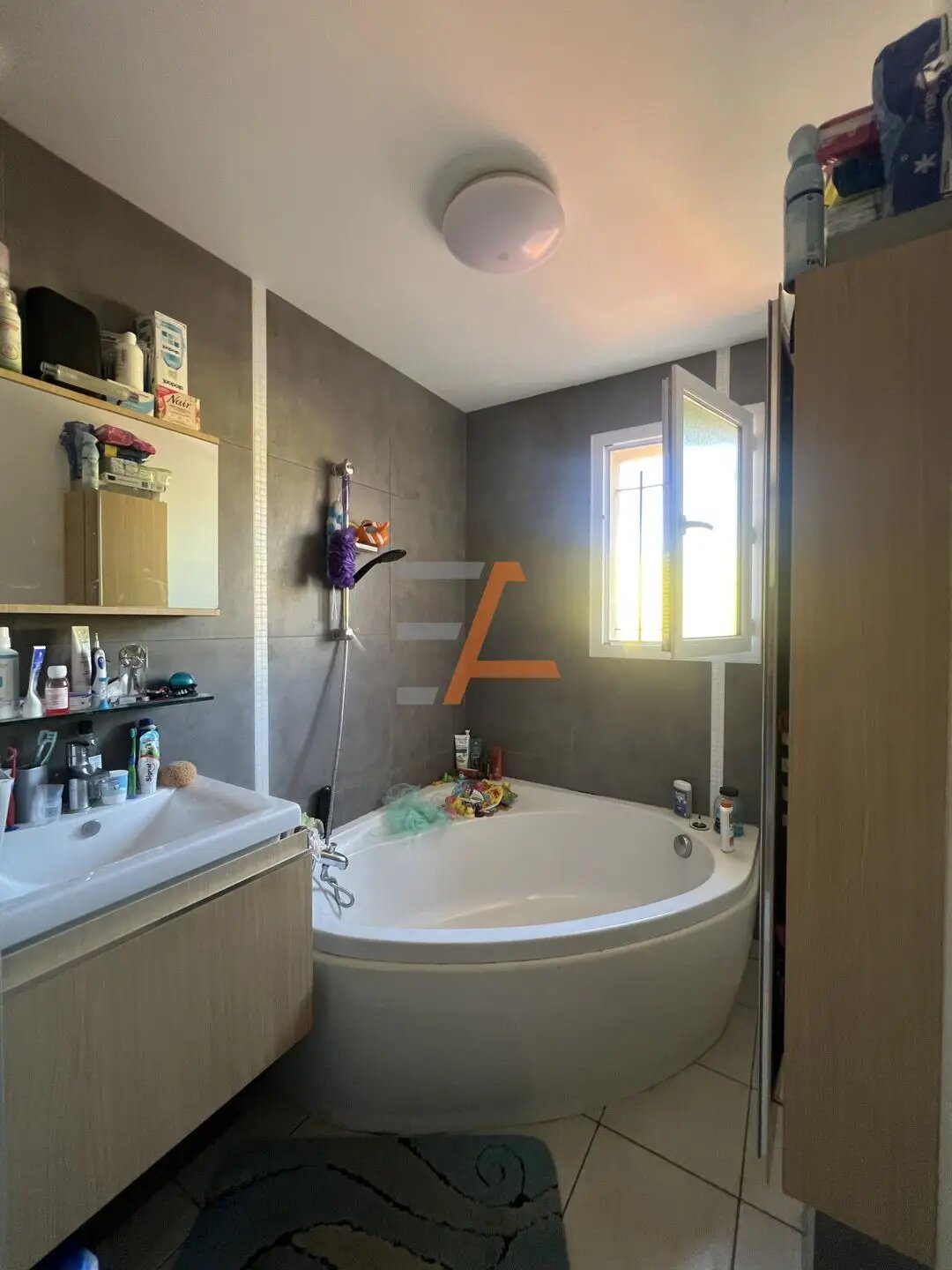 Maison à vendre, 105m², Le Chambon-Feugerolles