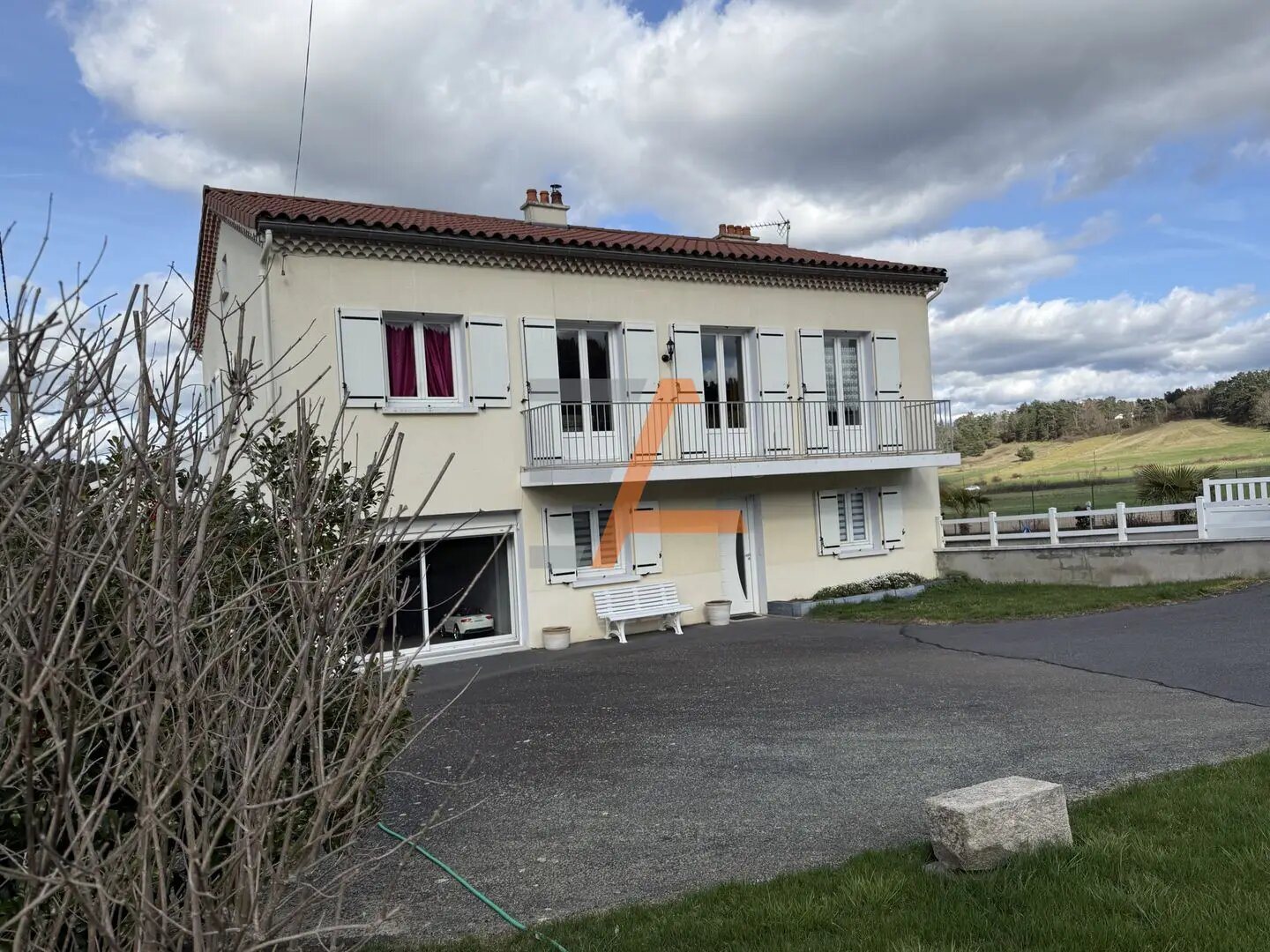 Maison à vendre, 175m², Coubon