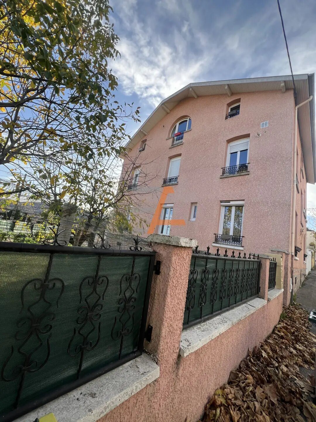 Appartement à vendre, 263m², Firminy